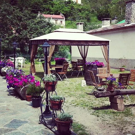 Hotel Ristorante Miramonti *
